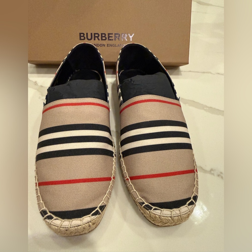 BURBERRY - Authentic Beige Striped Canvas Slip-On Loafers 38 BNIB